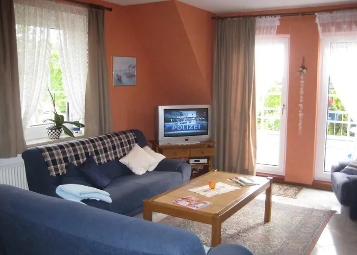 Wildrose Semesterbostad *